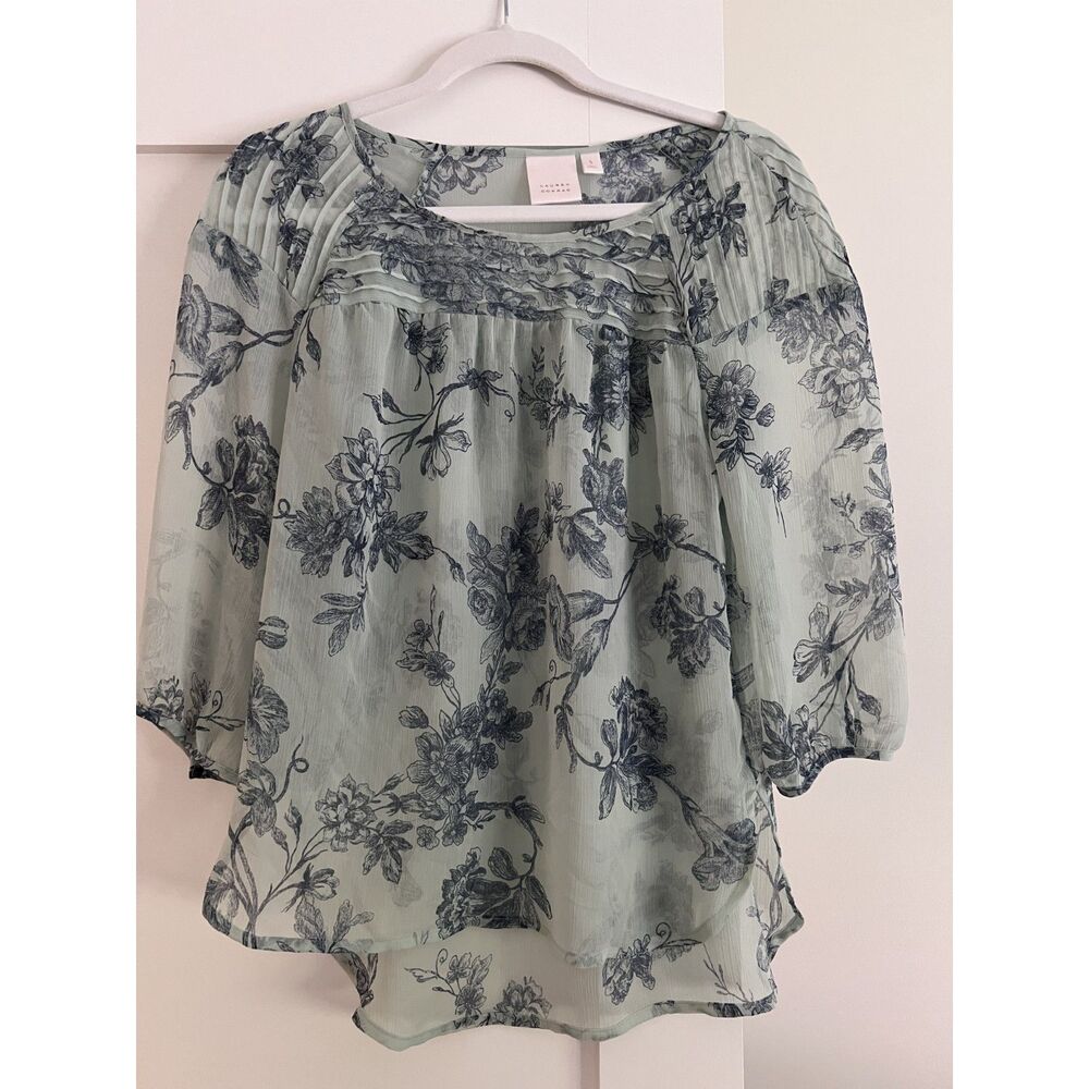 Women's Lauren Conrad Blue Floral Blouse Size Small